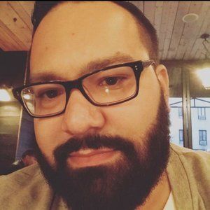 Meet your Posher, Jonathan